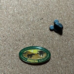 Kilimanjaro Safari Animal Kingdom Disney trading pin